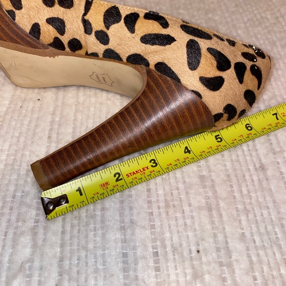 Steve Madden leopard print heeled dress shoes. Size 7.5 M. - Picture 8 of 8